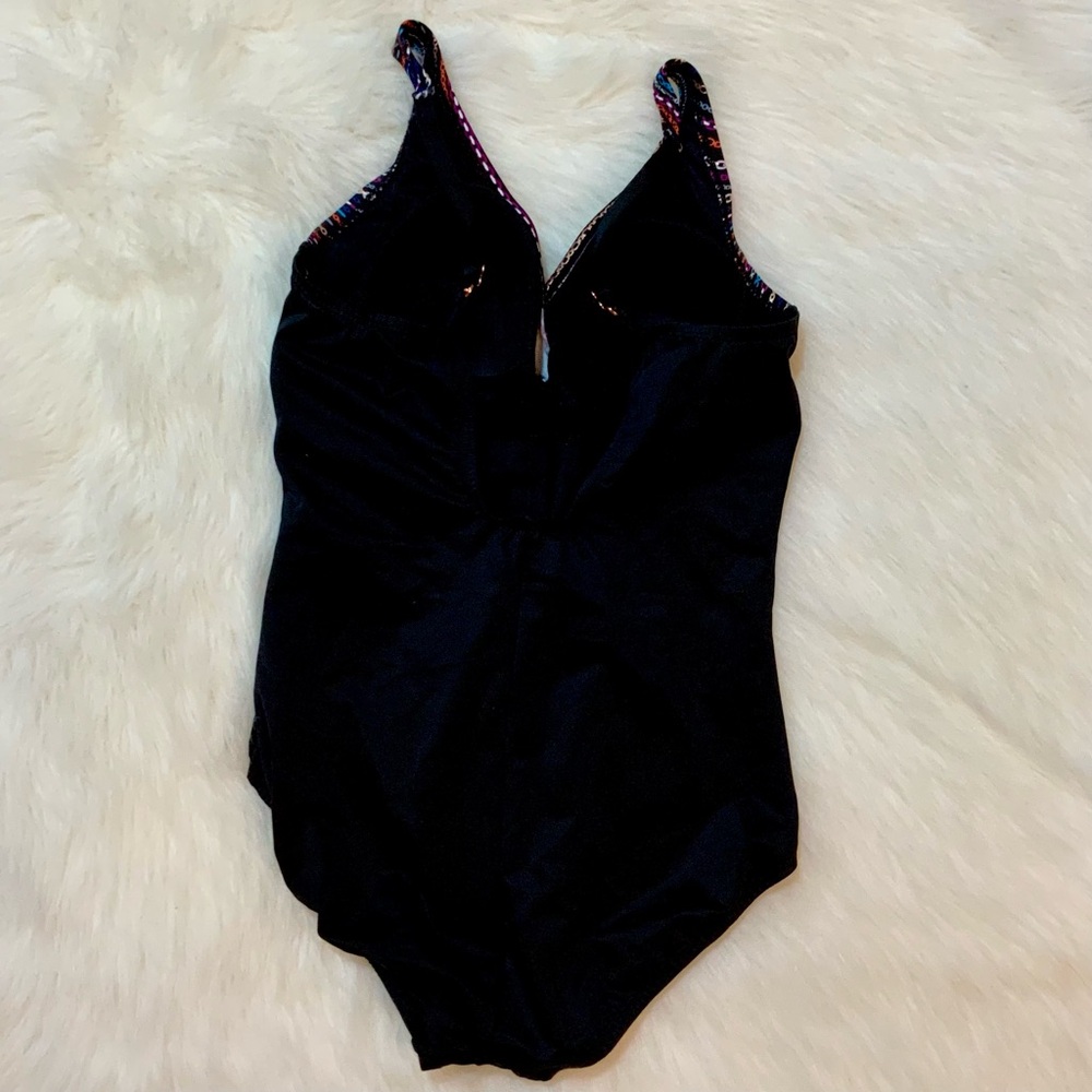 Miraclesuit Oceanus One-Piece Shimmer Links Colorblock Swimsuit - Picture 6 of 12